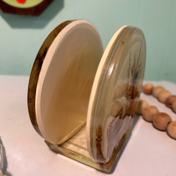 Vintage lucite dried floral holder,great for letters,ephemeral collection, - Picture 6 of 8